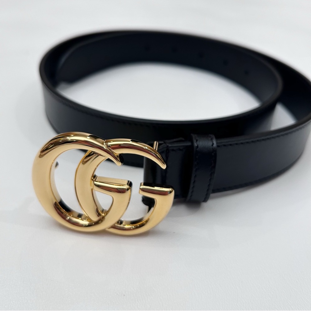 NWOT Gucci Belt & Dust Bag